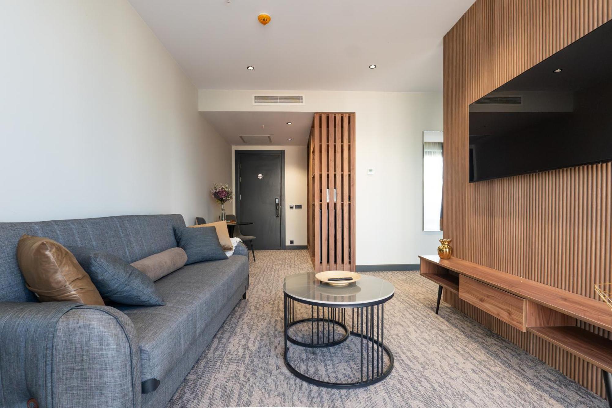 Nova Luxe Hotel & Residences Batumi Exterior foto