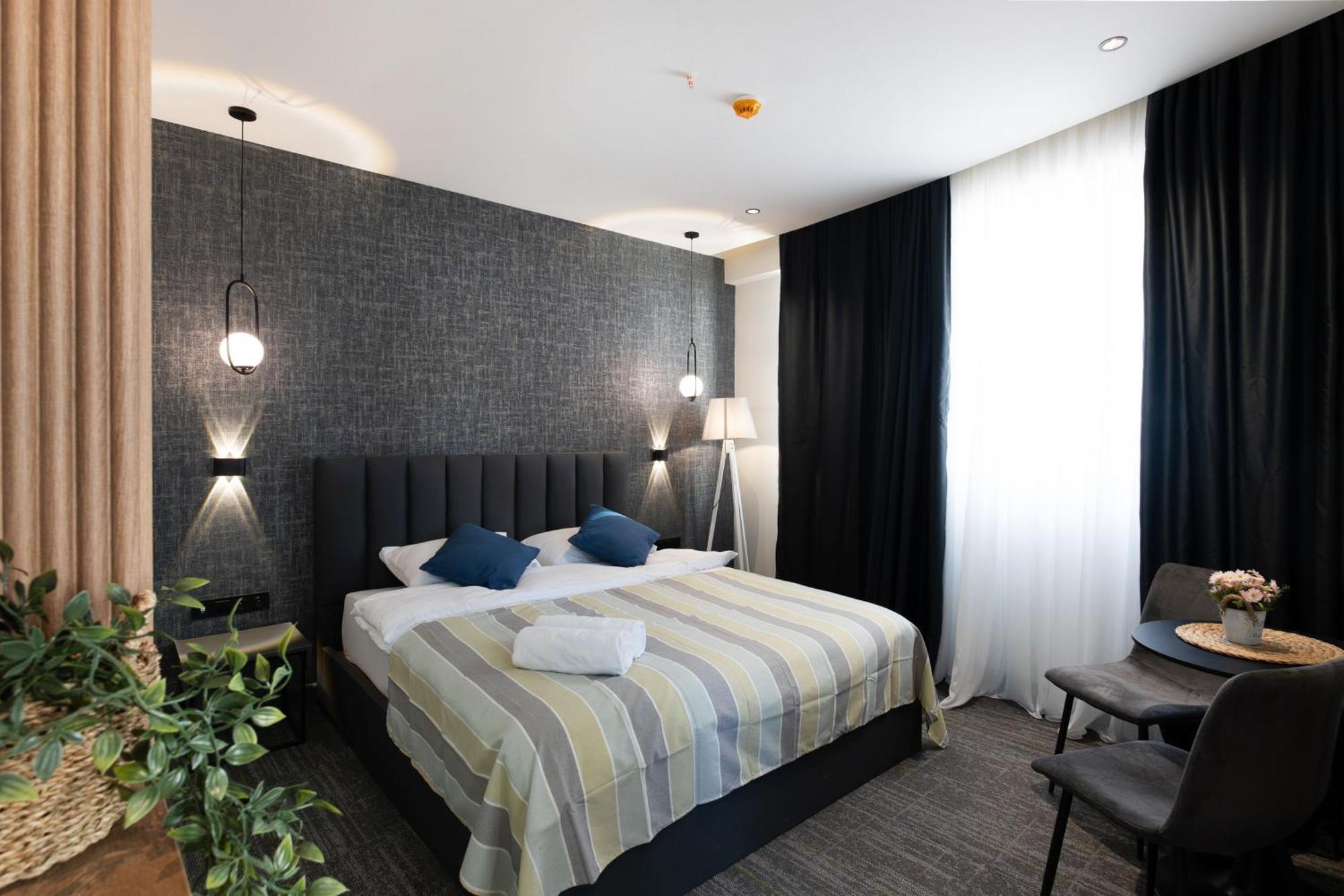 Nova Luxe Hotel & Residences Batumi Exterior foto