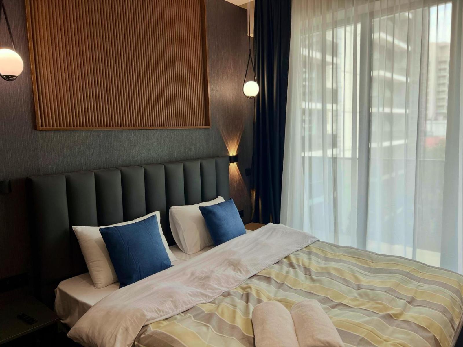 Nova Luxe Hotel & Residences Batumi Exterior foto